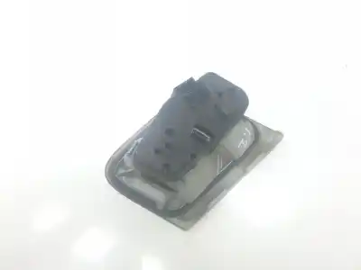 Second-hand car spare part interior left tailgate light for bmw 3 (e46) 320 d oem iam references 8364923  63218364923