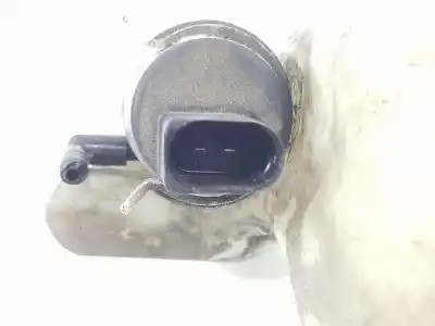 Second-hand car spare part windscreen washer bottle for bmw 5 (e39) 520 d oem iam references 61668361443  8361443