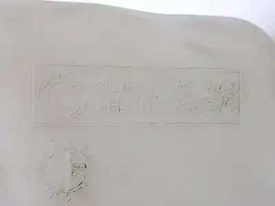 Second-hand car spare part windscreen washer bottle for bmw 5 (e39) 520 d oem iam references 61668361443  8361443