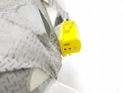 Second-hand car spare part front right side airbag for bmw 5 (e39) 520 d oem iam references 8268332  72128268332