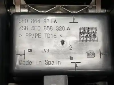 Автозапчастина б/у центральний подлокник для seat leon (kl1) 1.5 16v tsi act 131 cv / 96 kw посилання на oem iam 5f0858329a  5f0863243a