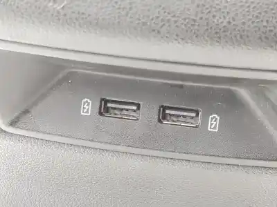 Автозапчастина б/у центральний подлокник для seat leon (kl1) 1.5 16v tsi act 131 cv / 96 kw посилання на oem iam 5f0858329a  5f0863243a