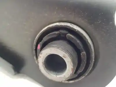 Автозапчастина б/у задній нижний правий ригель підвіски для hyundai i30 (pde, pd, pden) 1.4 t-gdi посилання на oem iam 55220g4aa0  55220g4aa0