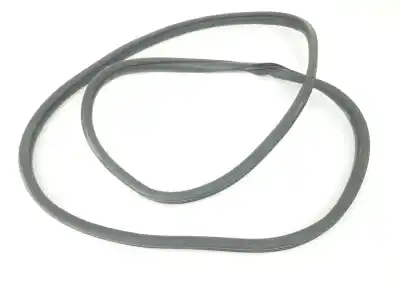 Second-hand car spare part rubber door seal for hyundai i30 (pde, pd, pden) 1.4 t-gdi oem iam references 82140g4000