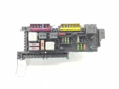 Second-hand car spare part fuse box unit for clase m clase c berlina 2.1 cdi oem iam references a2049001002