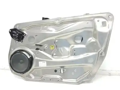 Second-hand car spare part passenger side right window regulator for mercedes-benz clase c (w204) c 200 cdi (204.001) oem iam references a2047200679  a2047200679