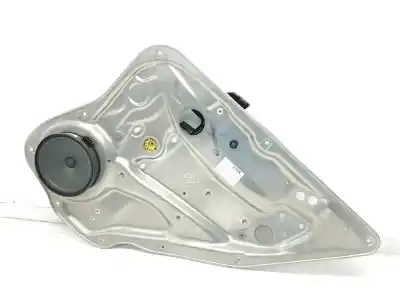 Second-hand car spare part rear right window regulator for mercedes-benz clase c (w204) c 200 cdi (204.001) oem iam references a2047300879  a2047300879