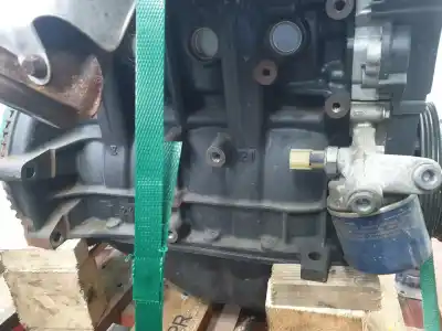 Second-hand car spare part complete engine for renault clio iv 1.2 tce energy oem iam references d4f740  100018197r