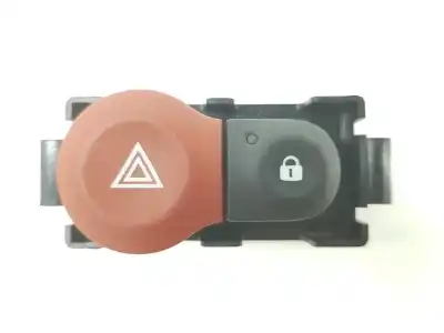 Second-hand car spare part hazard warning lights for renault twingo iii 1.0 sce oem iam references e31601