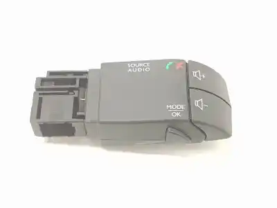 Second-hand car spare part steering wheel switch for renault twingo iii 1.0 sce oem iam references 255522448r  255522448r