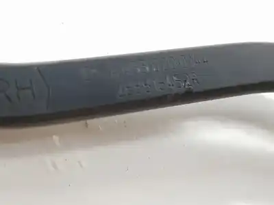 Second-hand car spare part left front windshield wiper arm for renault twingo iii 1.0 sce oem iam references 288816452r  288817740r