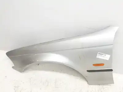 Second-hand car spare part left front fin for bmw 3 (e46) 328 i oem iam references 8240405