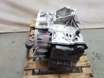 Автозапчастина б/у коробка передач для clase c clase a 2.1 cdi посилання на oem iam 724003  2463703702