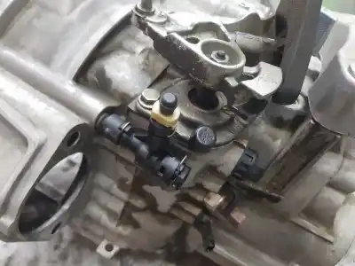 Pezzo di ricambio per auto di seconda mano riduttore per volkswagen troc 2.0 tdi riferimenti oem iam ulv  02q300058c