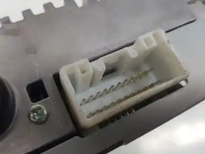 Автозапчасти б/у аудиосистема / радио cd за mitsubishi l 200 2.5 di-d ссылки oem iam 8701a385zz  8701a385ha