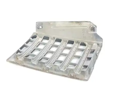 Автозапчасти б/у передняя решетка за mitsubishi l 200 2.5 di-d ссылки oem iam 7450a413  7450a569