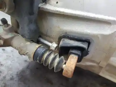 Автозапчастина б/у коробка передач для mitsubishi l 200 2.5 di-d посилання на oem iam 2500a240  2500a240