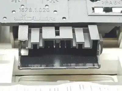 Автозапчасти б/у внутренний свет за audi q7 (4l) 3.0 v6 24v tdi ссылки oem iam 4l0947135f  4l0947140