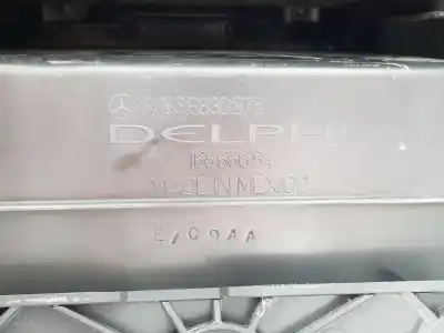 Автозапчастина б/у центральний подлокник для mercedesbenz clase ml bm 163 400 cdi 163.128 посилання на oem iam a1636830975  a1636802939
