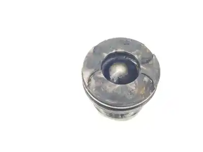 Second-hand car spare part piston for clase c clase m 4.0 cdi 32v oem iam references a6280300817  a6280300817