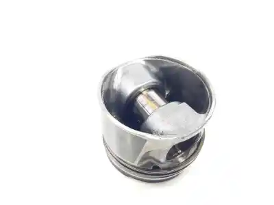 Second-hand car spare part piston for clase c clase m 4.0 cdi 32v oem iam references a6280300817  a6280300817