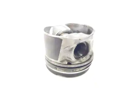 Second-hand car spare part piston for clase c clase m 4.0 cdi 32v oem iam references a6280300817  a6280300817
