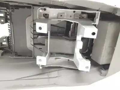 Автозапчастина б/у центральний подлокник для audi q7 (4l) 3.0 v6 24v tdi посилання на oem iam 4l1863244c  4l1863244c1dh