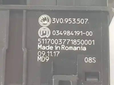 Peça sobressalente para automóvel em segunda mão interruptor 4 piscas - emergência por skoda superb berlina 3v3 active referências oem iam 3v0953507  3v0953507