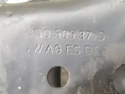 Автозапчастина б/у задній нижний правий ригель підвіски для skoda superb 2.0 tdi посилання на oem iam 3q0505371d  3q0505311e