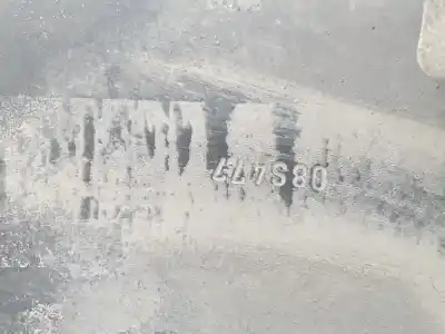 Автозапчастина б/у задня вісь для skoda superb berlina 3v3 active посилання на oem iam 3q0505235p  3q0505235p