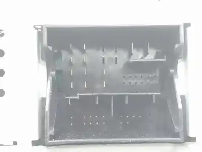 Second-hand car spare part audio system / radio cd for skoda superb 2.0 tdi oem iam references 3v0035871b  3v0035871b
