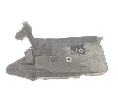 Second-hand car spare part medium for skoda superb 2.0 tdi oem iam references 5q0915321j  5q0915331k