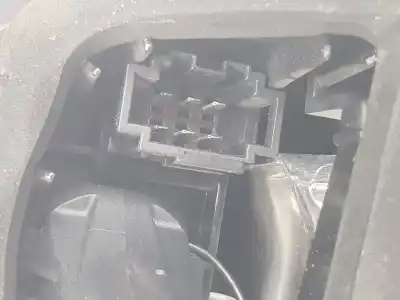 Автозапчасти б/у правый задний фонарь за skoda superb 2.0 tdi ссылки oem iam 3v5945208a  3v5945208a