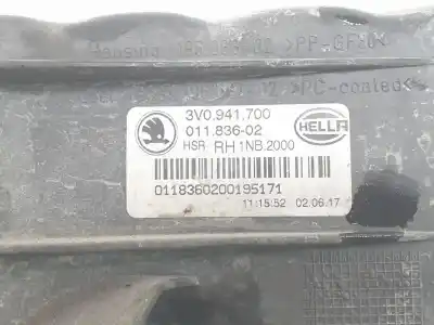 Автозапчастина б/у правий протитуман для skoda superb 2.0 tdi посилання на oem iam 3v0941700  3v0941700