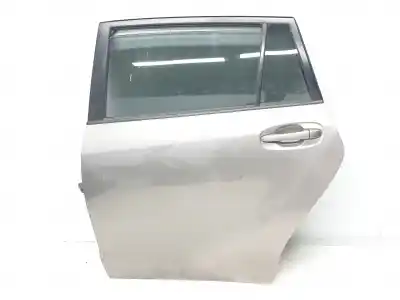 Peça sobressalente para automóvel em segunda mão PORTA DO AUTOMÓVEL TRASEIRA ESQUERDA por TOYOTA VERSO  Referências OEM IAM 670040F040 670040F040 COLOR GRIS 4V8 