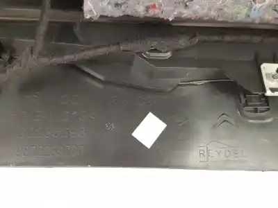 Автозапчасти б/у центральный подлокотник за citroen c5 aircross (a_) 1.2 puretech 130 (arhnsj) ссылки oem iam 9822259280  98183646yc