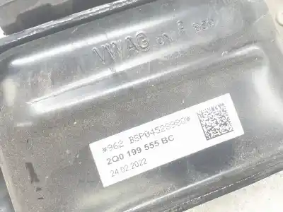 Second-hand car spare part left engine support for seat ibiza 1.0 tsi oem iam references 2q0199555bc  2q0199555ae