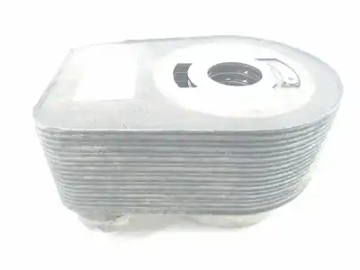 Tweedehands auto-onderdeel olie radiator voor renault kangoo profesional 68 cv / 50 kw oem iam-referenties 8200779744  8200779744