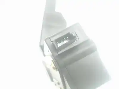 Second-hand car spare part trunk lock for bmw 7 (e65, e66, e67) 730 d oem iam references 7014870  7197081