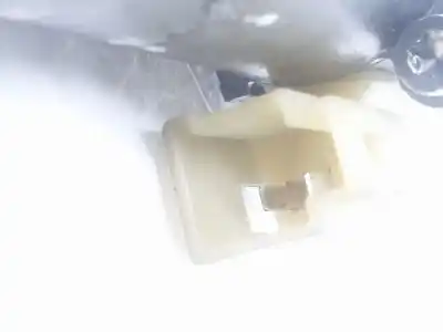 Second-hand car spare part rear right central locking system for bmw 7 (e65, e66, e67) 730 d oem iam references 67658381523  8381524