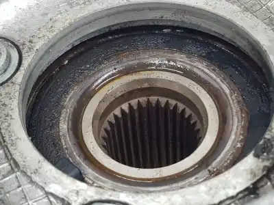 Second-hand car spare part rear right knuckle for bmw 7 (e65, e66, e67) 730 d oem iam references 6763120  33326763120