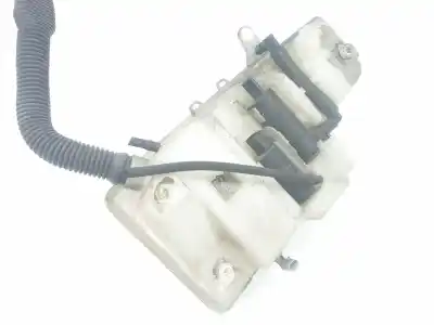 Second-hand car spare part windscreen washer bottle for bmw 7 (e65, e66, e67) 730 d oem iam references 61667148064  7001942