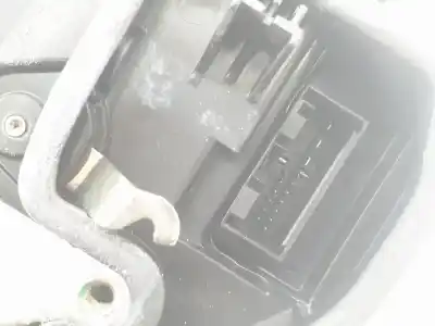 Second-hand car spare part front right door lock for bmw 7 (e65, e66, e67) 730 d oem iam references 8240572  7202136