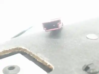 Second-hand car spare part rear sunshield for bmw 7 (e65, e66, e67) 730 d oem iam references 7157071  9143454