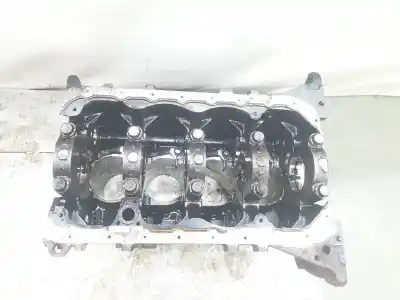 Pièce détachée automobile d'occasion MOTEUR pour TOYOTA LAND CRUISER (J12)  Références OEM IAM 1140139735  1140139735