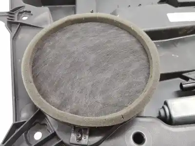 Second-hand car spare part passenger side right window regulator for dodge nitro 2.8 crd 4wd oem iam references 68004820aa  68004820aa