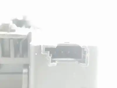 Second-hand car spare part trunk lock for bmw 3 (e90) 320 d oem iam references 8196401  51247840617