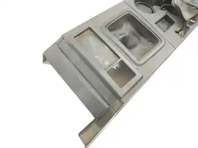 Pezzo di ricambio per auto di seconda mano bracciolo centrale per dodge nitro 2.8 crd 4wd riferimenti oem iam 5ke541dvag  5ke541dvag