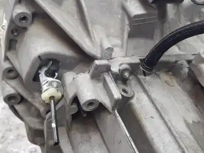 Автозапчасти б/у коробка передач за renault clio iv 1.2 16v cat (bivalent. gasolina / gpl) (d4f) 72 cv / 53 kw ссылки oem iam jh3367  320107799r