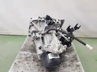 Автозапчасти б/у коробка передач за renault clio iv 1.2 16v cat (bivalent. gasolina / gpl) (d4f) 72 cv / 53 kw ссылки oem iam jh3367  320107799r